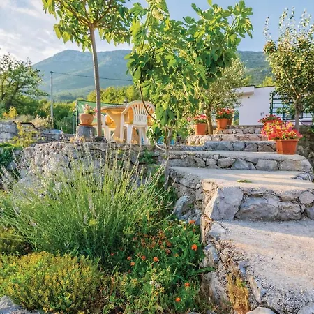 Lovely In * Vrgorac